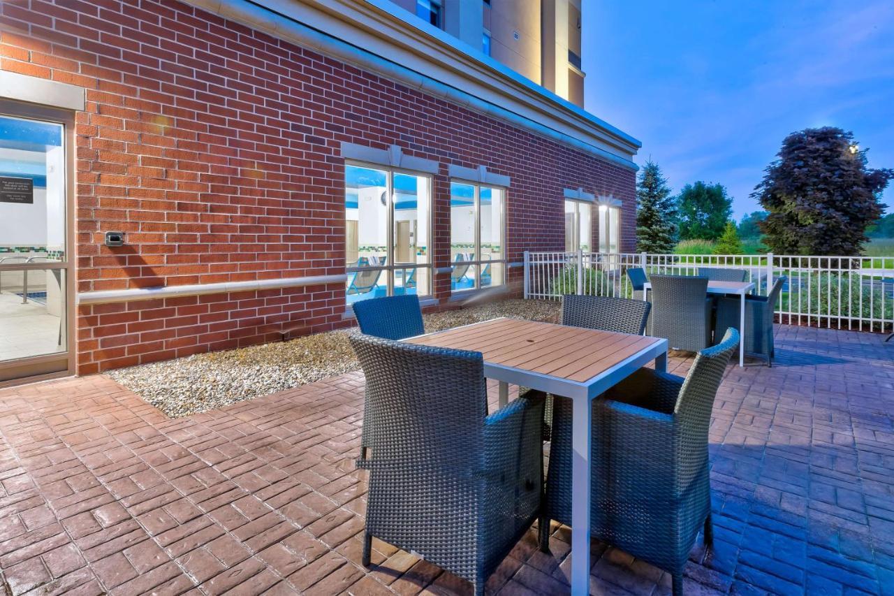 Hampton Inn And Suites Flint/Grand Blanc Exterior foto